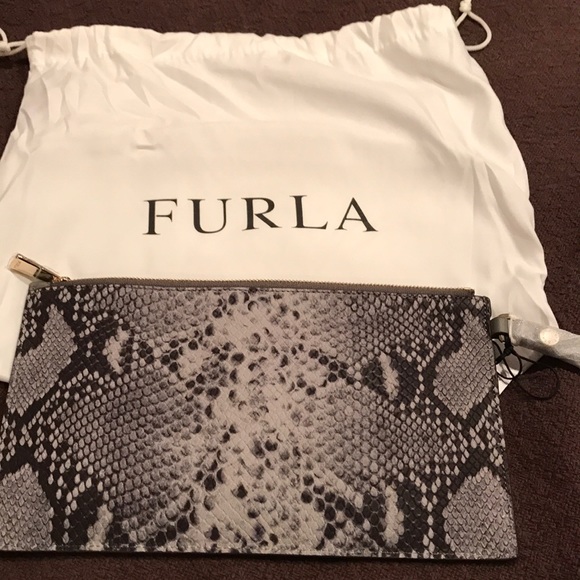 Brand new Furla clutch printed python leather - Picture 2 of 6